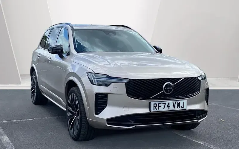 Begagnad Volvo XC90 Ultra 250 HK (183 kW) 2024 SUV