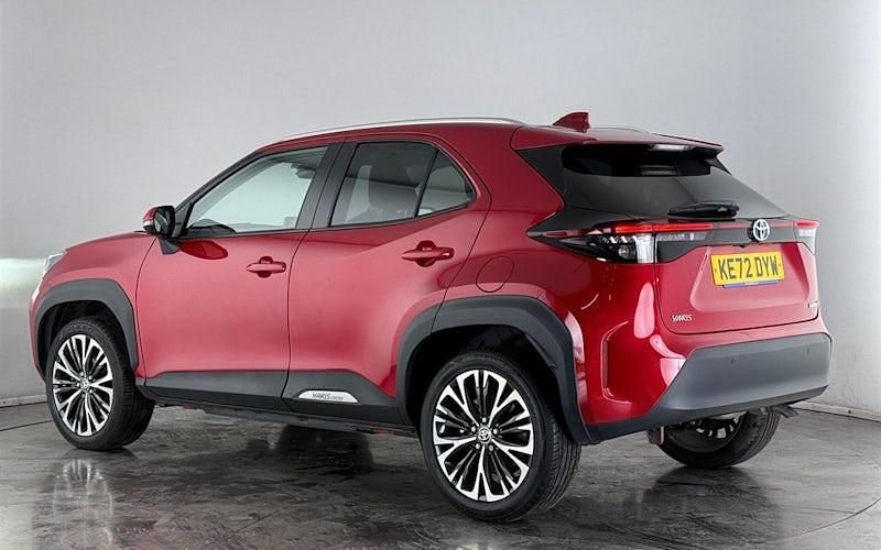 Used Toyota Yaris Hybrid 116 HP (85 kW) 2025 Estate