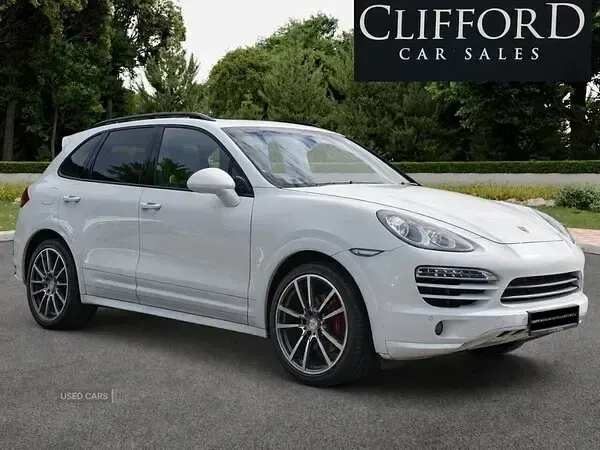 Used Porsche Cayenne Diesel 2012 White SUV
