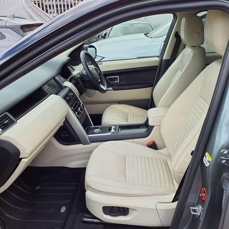 Used Land Rover Discovery Sport HSE Luxury 180 HP (132 kW) 2015 Grey SUV