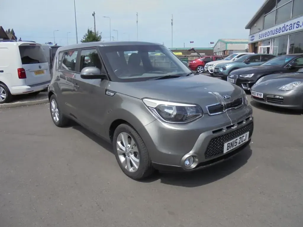 Used Kia Soul 128 HP (94 kW) 2015 Silver SUV