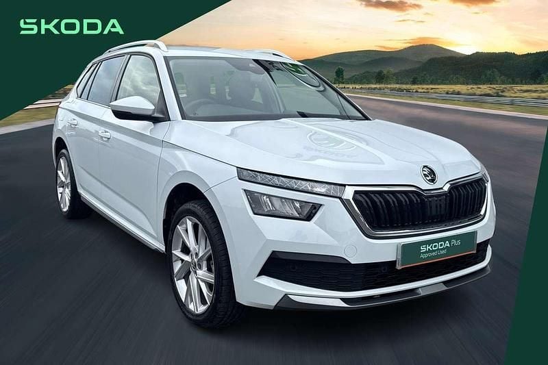 White Used 2023 Skoda Kamiq SE L Executive SUV | £20,290 (Fair price) - Image 1/4