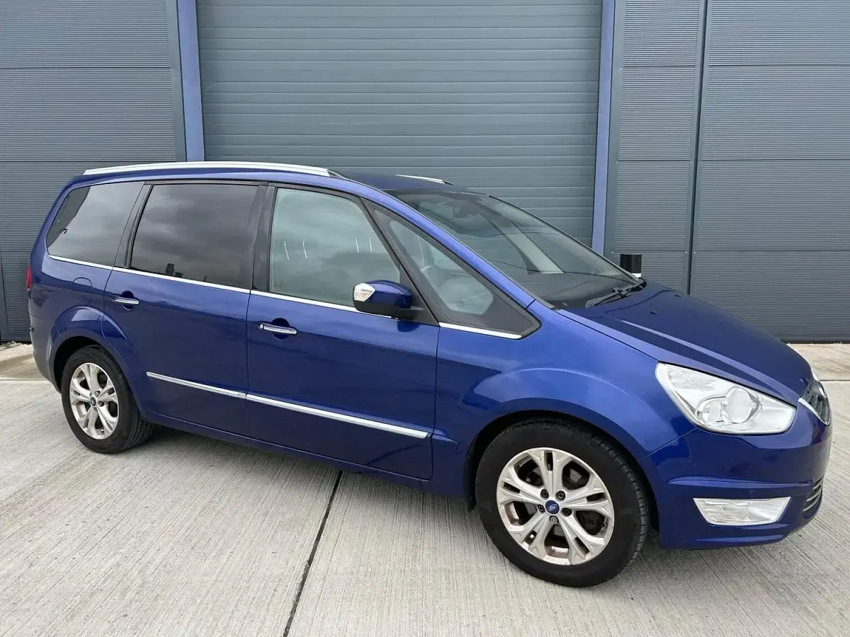 Used Ford Galaxy Titanium 163 HP (119 kW) 2015 Blue MPV