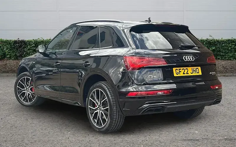 Used Audi Q5 Comfort 265 HP (194 kW) 2022 Black SUV
