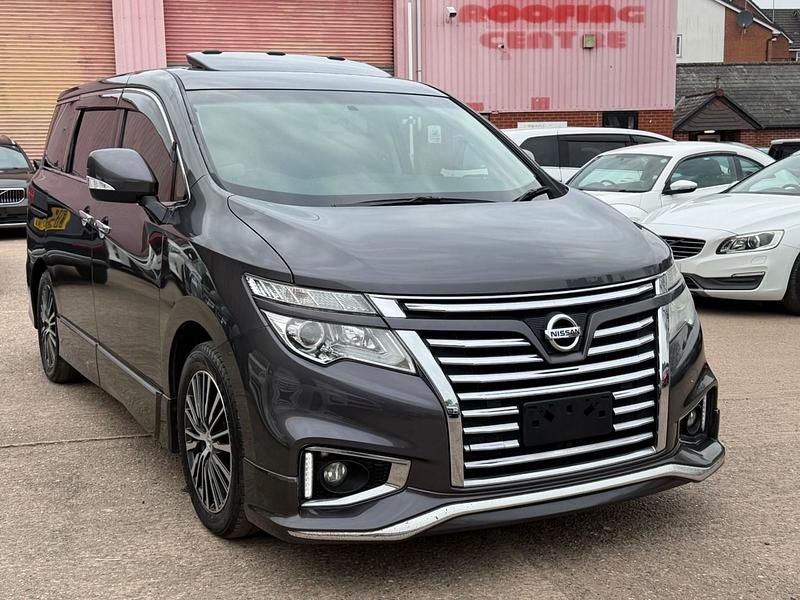 Used Nissan Elgrand 2016 Grey MPV