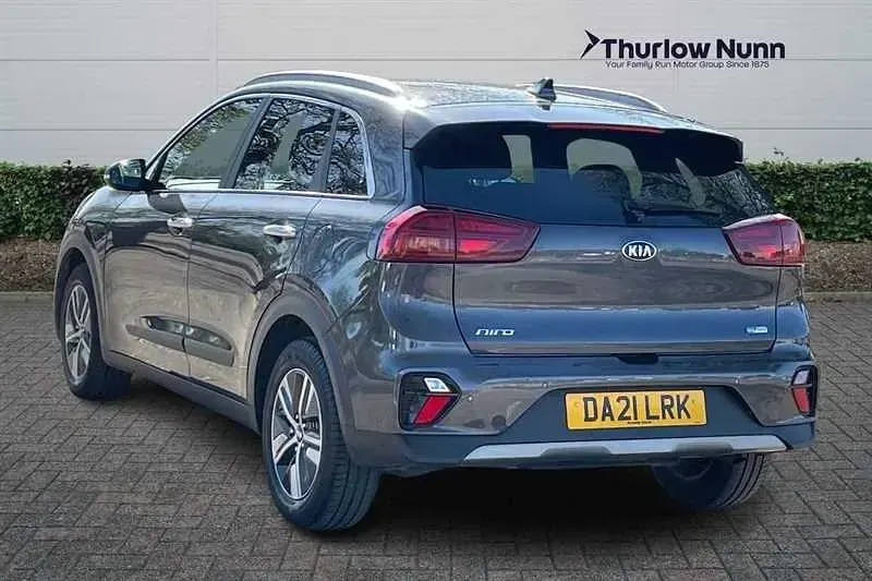 Gebraucht Kia Niro 141 PS (103 kW) 2021 Grau SUV