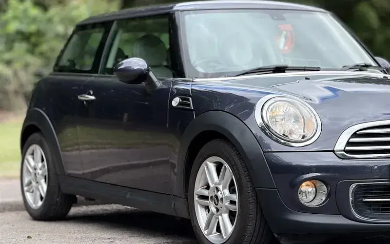 Used Mini Cooper Hatch 122 HP (89 kW) 2012 Grey Hatchback