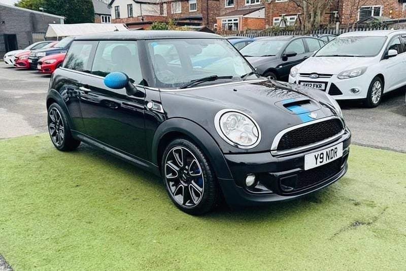 Used Mini Cooper S 2013 Hatchback