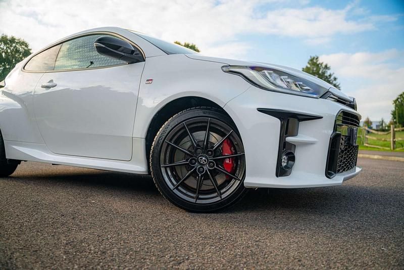 Used Toyota Yaris 2022 White Hatchback