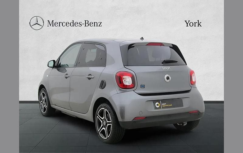 Used Smart ForFour Electric Drive Premium 60 kW (82 HP) 2022 Grey Hatchback