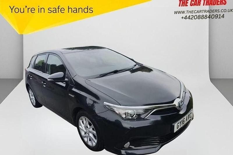 Grey Used 2016 Toyota Auris Hybrid Business Edition Hatchback | £10,788 (Fair price) - Image 1/1