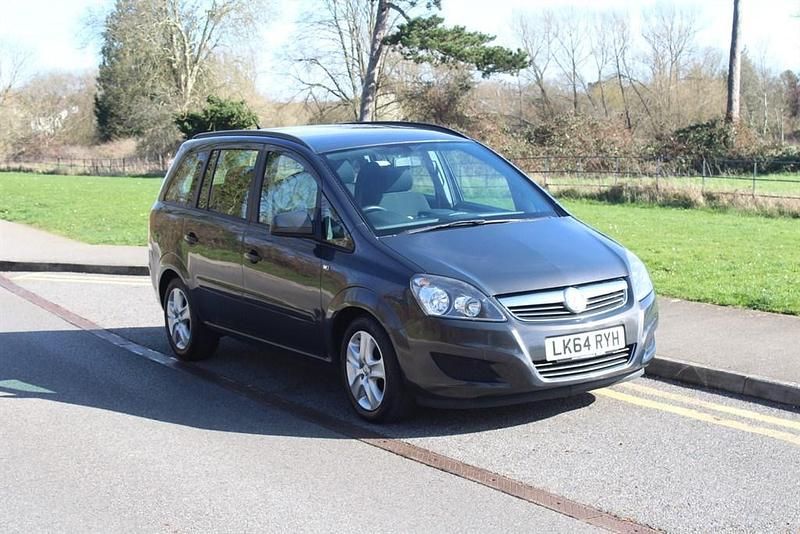 Used Vauxhall Zafira 120 HP (88 kW) 2014 Grey MPV