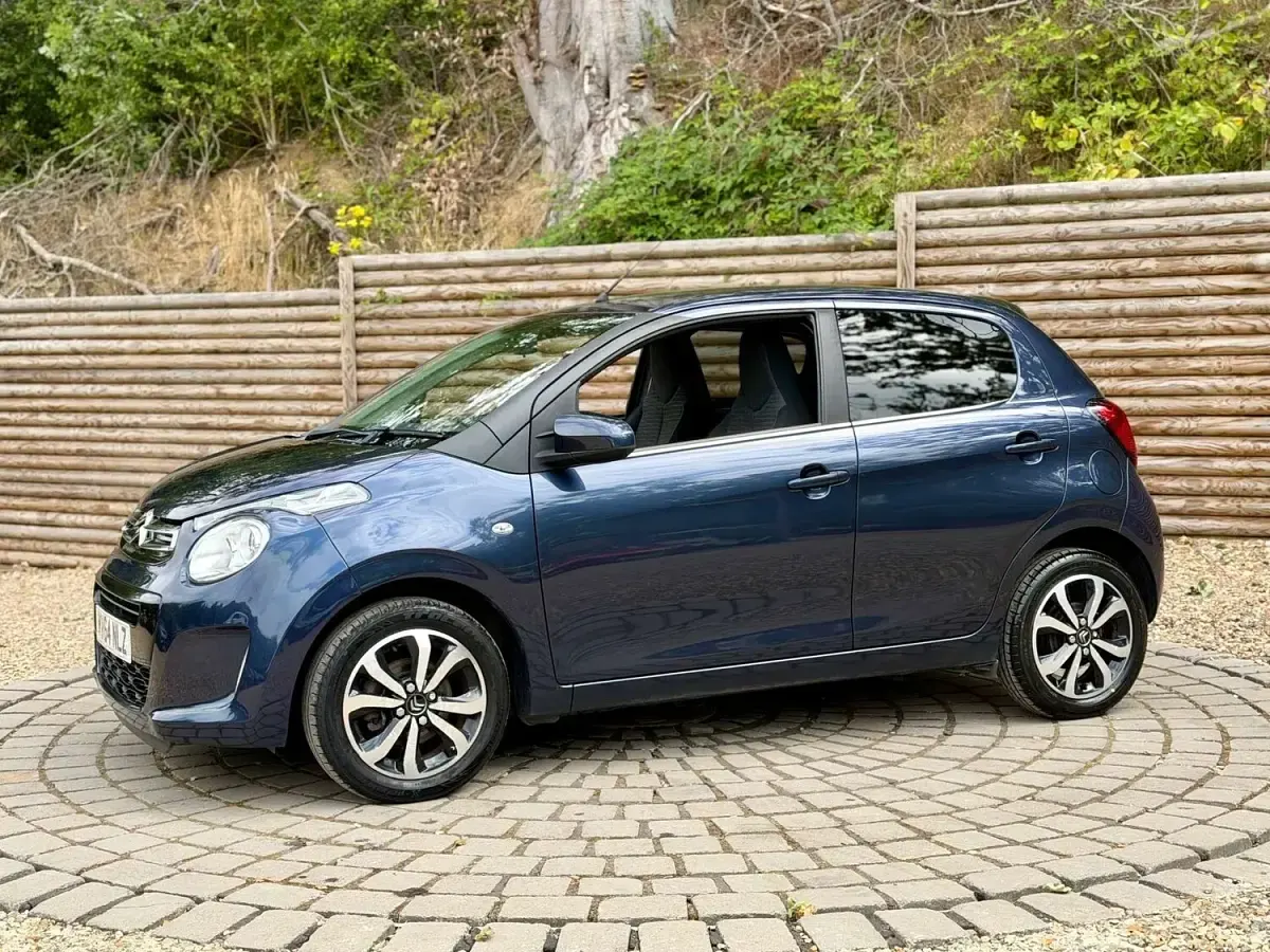 Used Citroën C1 Flair 2014 Blue Hatchback