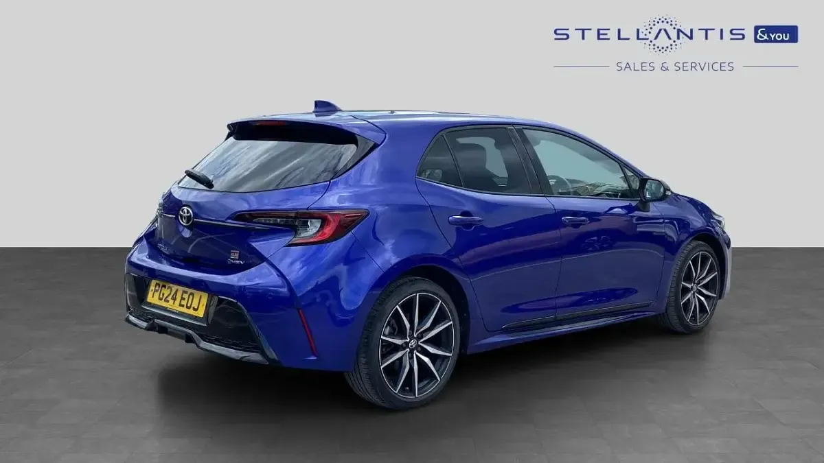Used Toyota Corolla Sport 193 HP (141 kW) 2024 Blue Hatchback