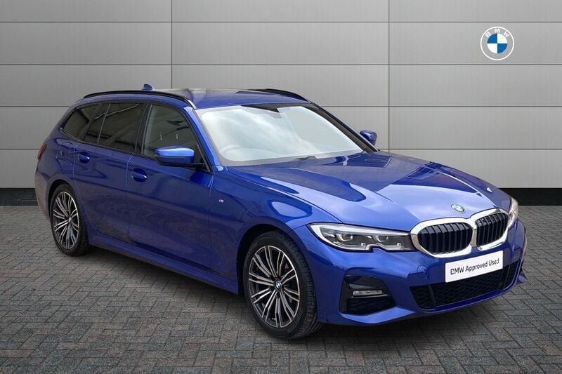 Blue Used 2022 BMW 320 M Sport Estate | £25,995 (Fair price) - Image 1/4