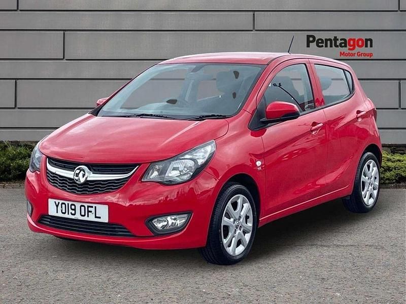Used Vauxhall Viva 72 HP (52 kW) 2019 Red Hatchback