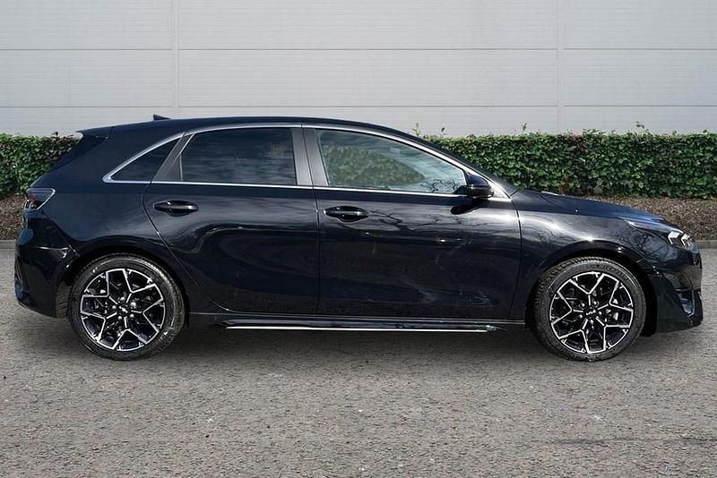 Used Kia Ceed GT-Line 138 HP (101 kW) 2025 Black Hatchback