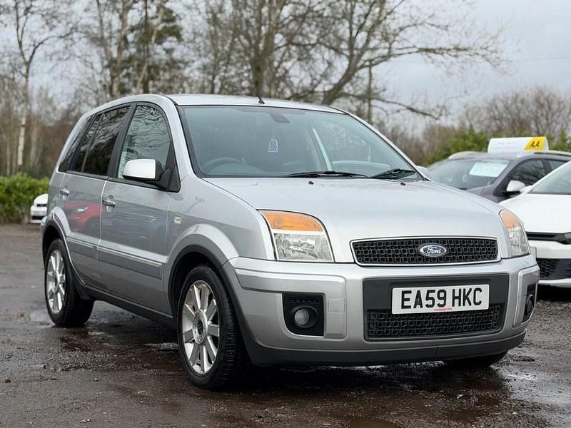 Used Ford Fusion Titanium 2009 Silver Hatchback