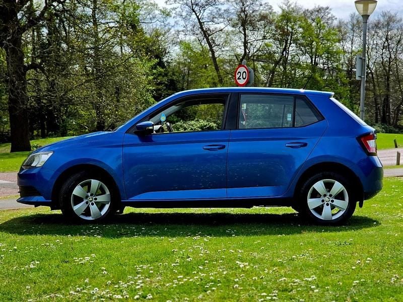 Used Skoda Fabia SE 2015 Blue Hatchback
