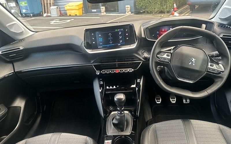 Used Peugeot 208 Allure+ 102 HP (75 kW) 2023 Grey Hatchback