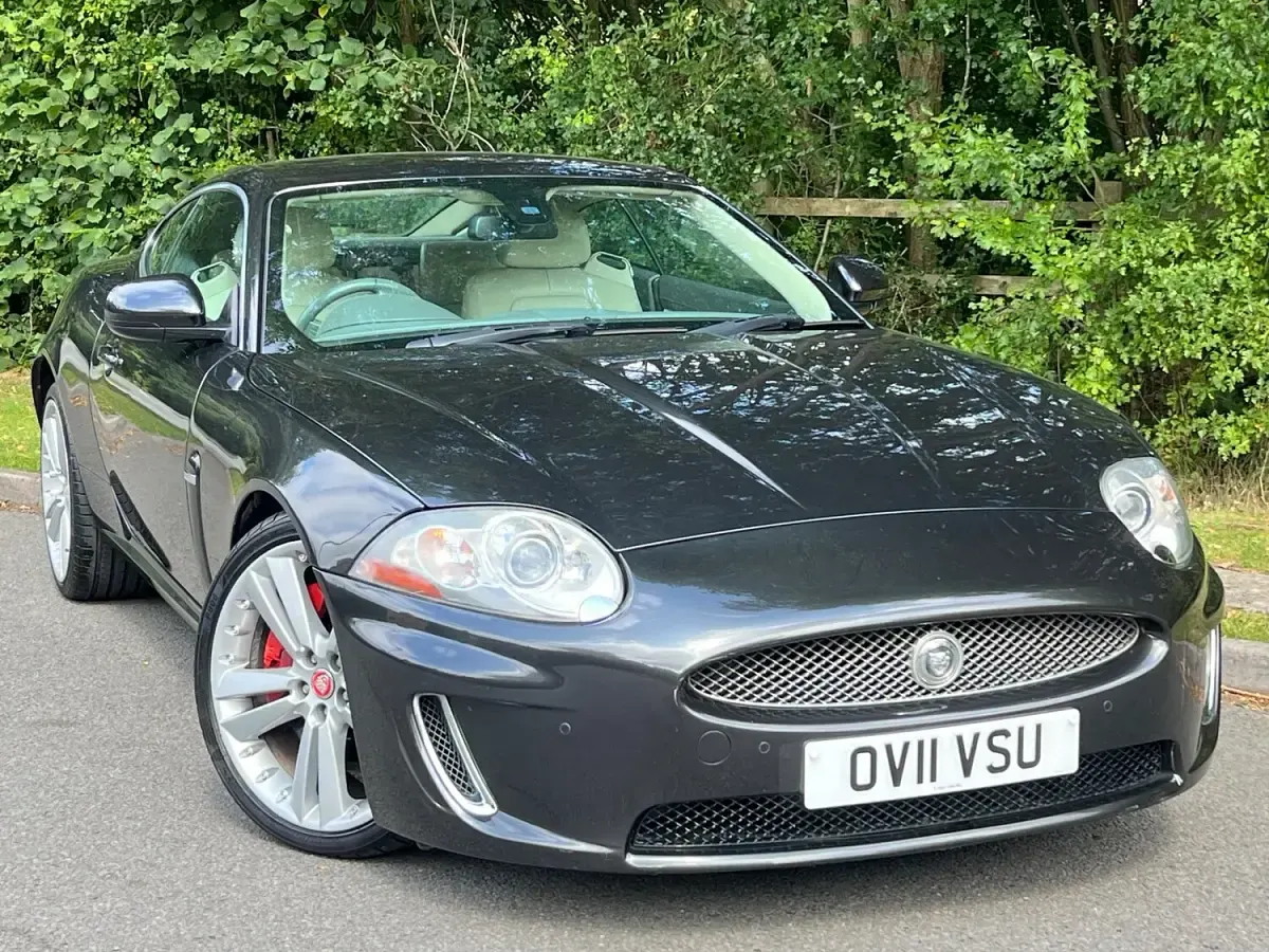 Używany Jaguar XK Portfolio 387 KM (284 kW) 2011 Szary Coupe