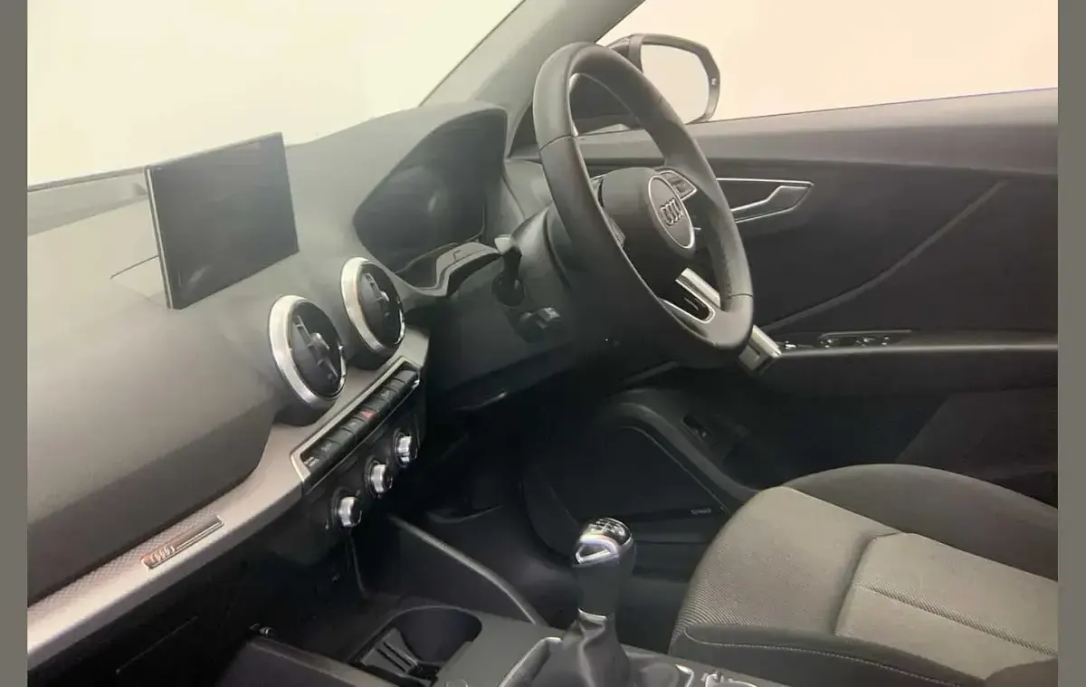 Used Audi Q2 Sport 108 HP (79 kW) 2023 Black SUV