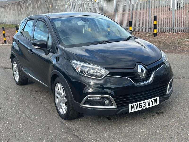 Black Used 2013 Renault Captur Dynamique SUV | £5,494 (Fair price) - Image 1/4