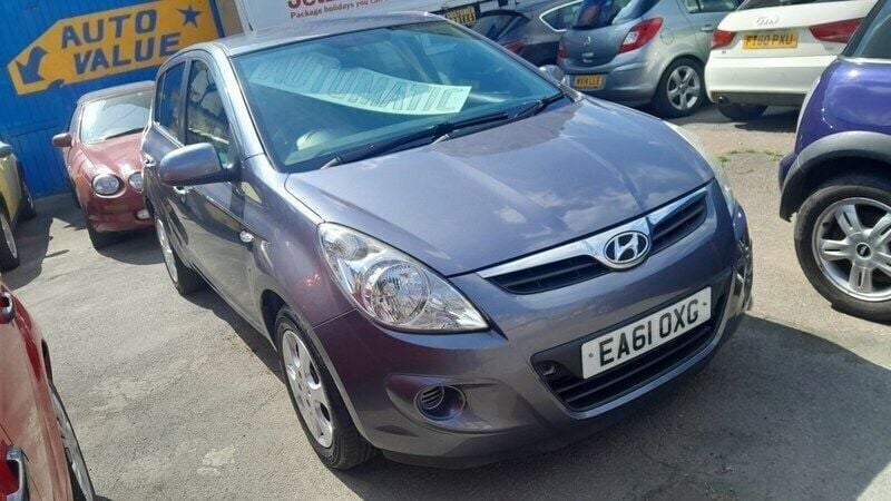 Grey Used 2011 Hyundai i20 Comfort Hatchback | £2,490 (Good price) - Image 1/4