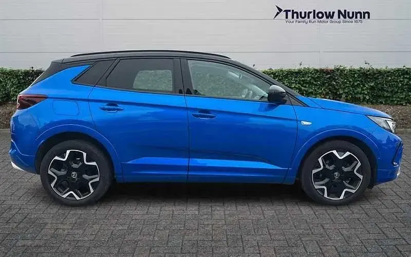 Used Vauxhall Grandland X Ultimate 131 HP (96 kW) 2023 Blue SUV