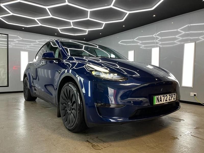 Used Tesla Model Y Long Range AWD 378 kW (514 HP) 2022 Blue SUV