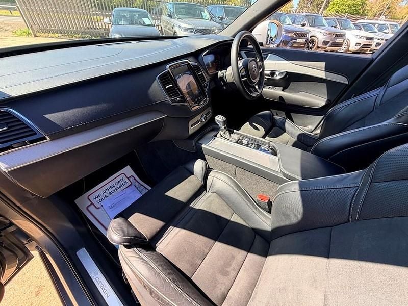 Usado Volvo XC90 R-Design 235 HP (172 kW) 2018 Cinzento SUV