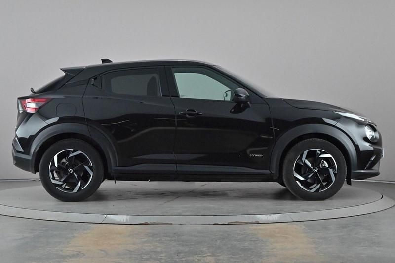 Used Nissan Juke N-Connecta 143 HP (105 kW) 2023 Black SUV