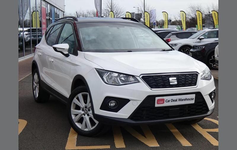 Used Seat Arona SE Technology 113 HP (83 kW) 2018 White SUV