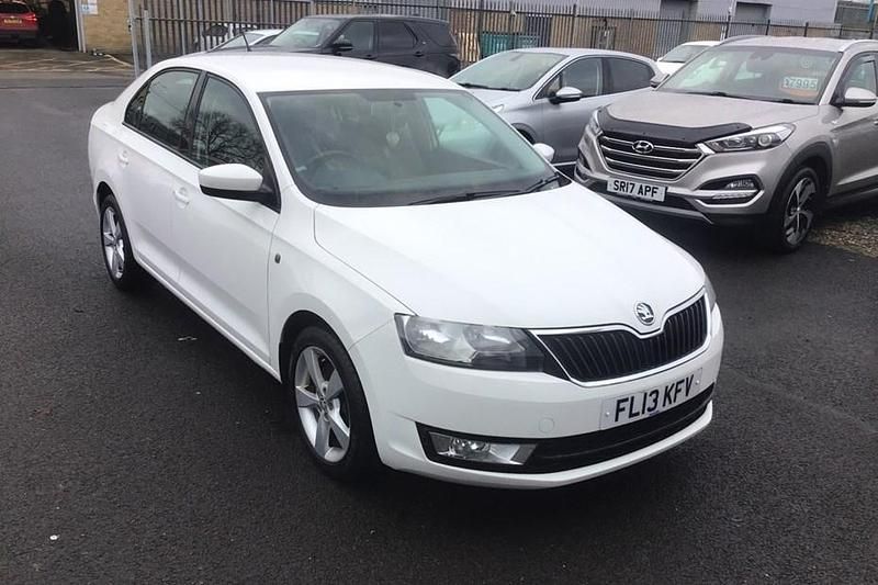 Used 2013 Skoda Rapid Elegance | £2,495 (Fair price) - Image 1/1