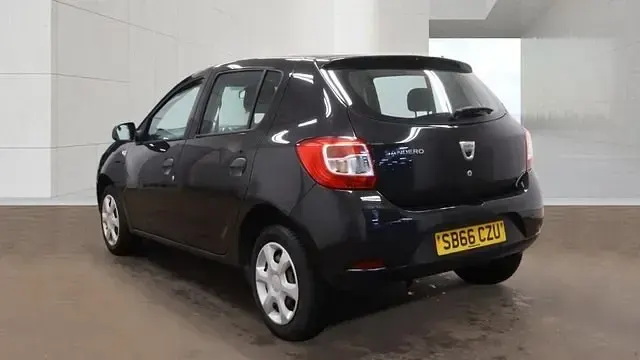 Used Dacia Sandero Ambiance 75 HP (55 kW) 2016 Black Hatchback