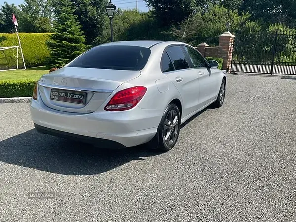 Used Mercedes C220 Executive 170 HP (125 kW) 2016 Silver Sedan