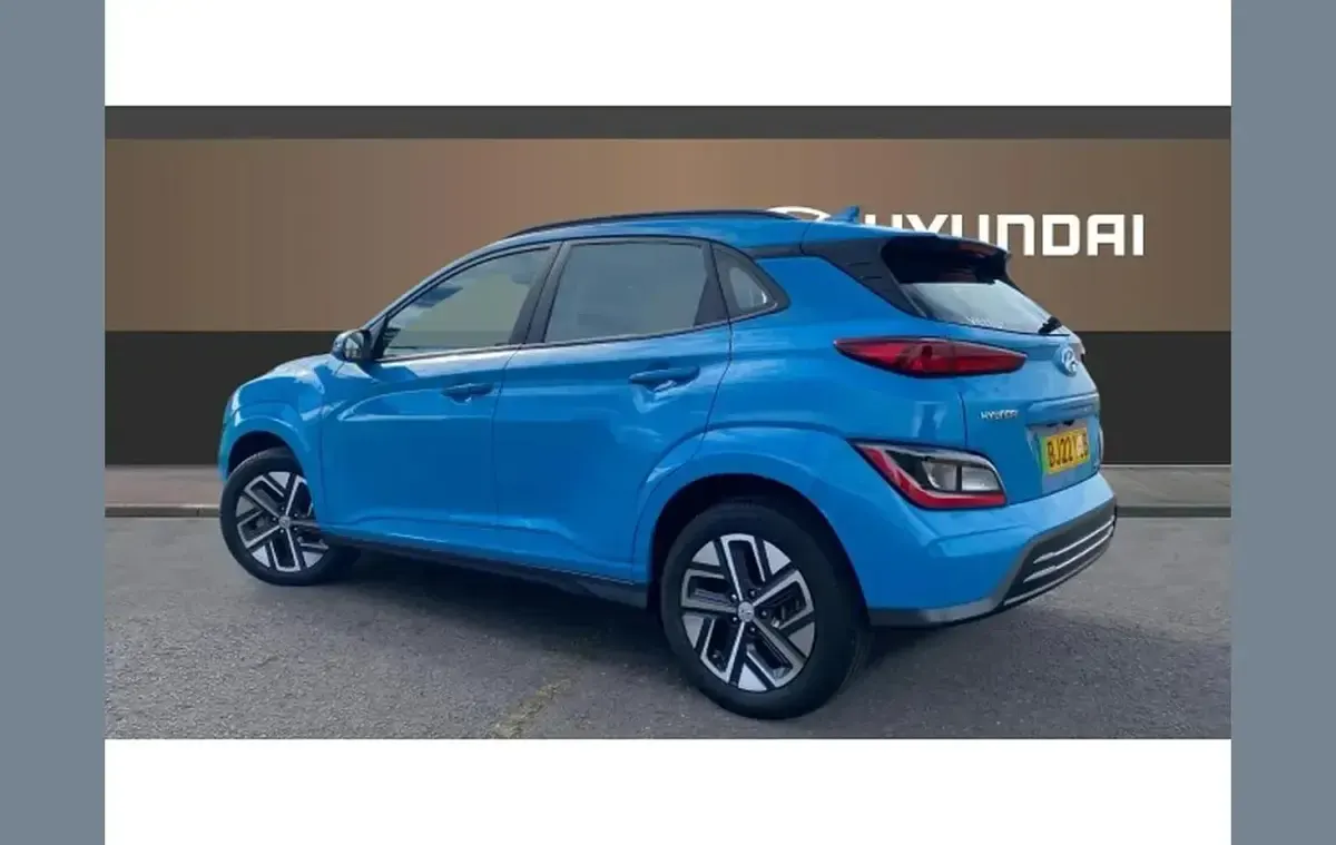 Used Hyundai Kona SE 100 kW (136 HP) 2022 Blue SUV
