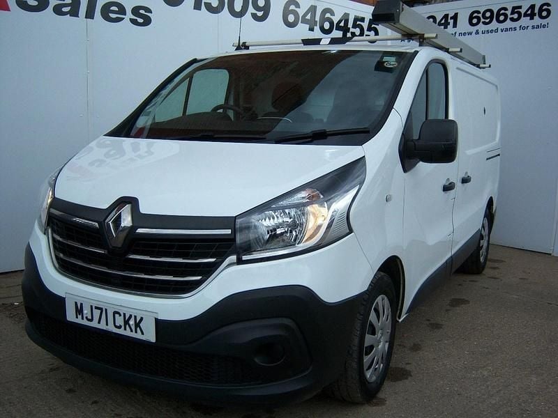 White Used 2021 Renault Trafic Business Van | £10,995 (Good price) - Image 1/4