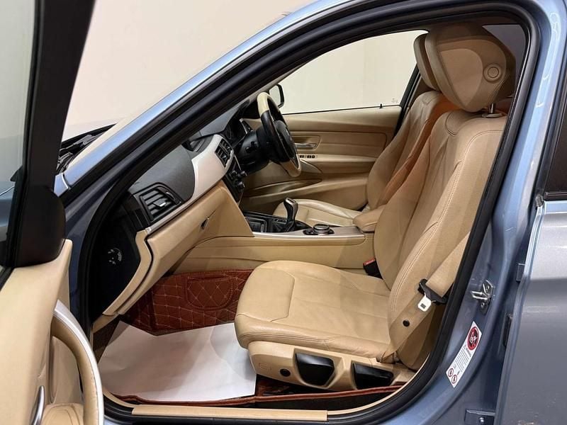 Used BMW 320 Comfort Edition 2014 Blue Sedan