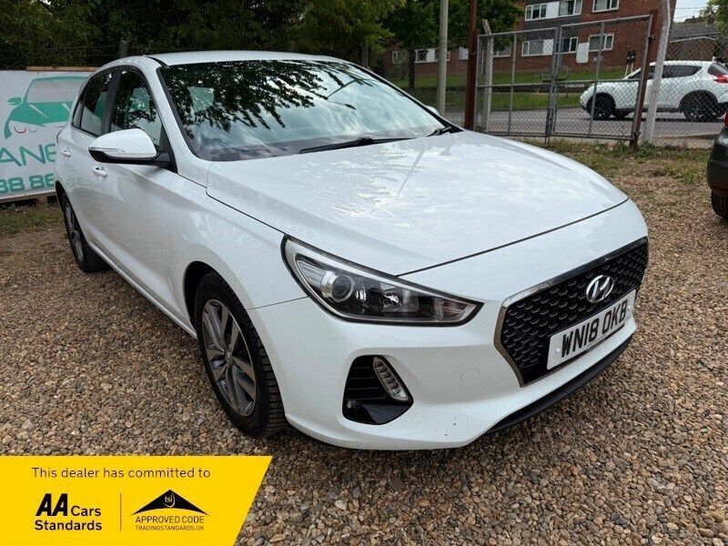 White Used 2018 Hyundai i30 SE Hatchback | £8,495 (Good price) - Image 1/4