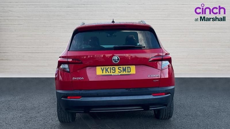 Used Skoda Karoq 150 HP (110 kW) 2019 Red SUV