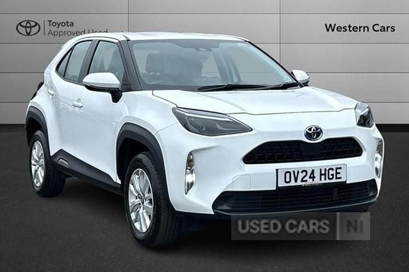 Used Toyota Yaris Hybrid 2024 SUV