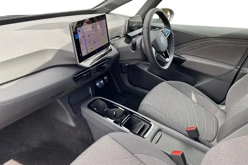 New VW ID.3 Pro 150 kW (204 HP) 2026 Glacier white with solid black roof Hatchback