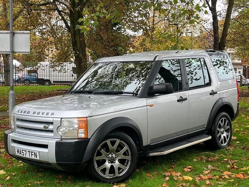 Silver Used 2007 Land Rover Discovery 3 SUV | £2,498 (Fair price) - Image 1/4