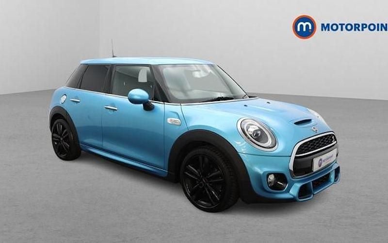 Używany Mini Cooper S Hatch 192 KM (141 kW) 2018 Niebieski Hatchback