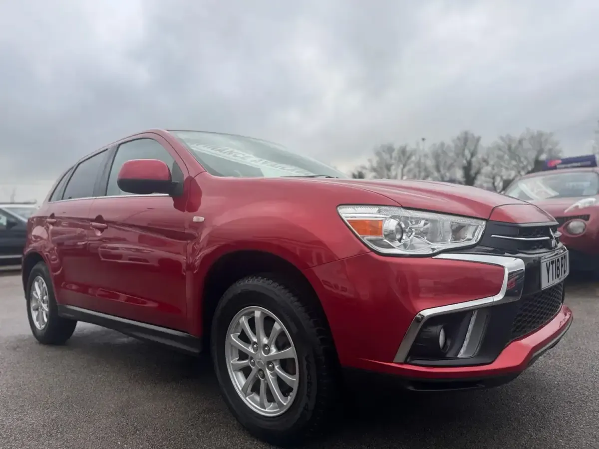 Używany Mitsubishi ASX 117 KM (86 kW) 2018 Czerwony SUV
