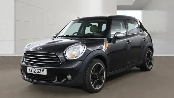Used Mini Cooper D 112 HP (82 kW) 2012 Black Hatchback