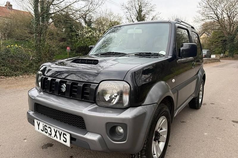 Used Suzuki Jimny SZ4 85 HP (62 kW) 2013 Black SUV