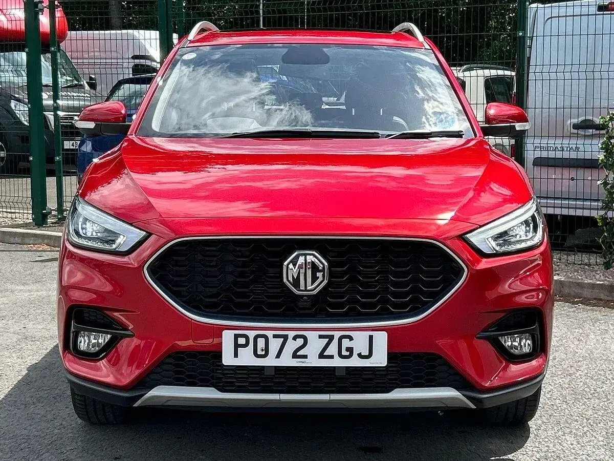 Used MG ZS Exclusive 111 HP (81 kW) 2022 Red SUV