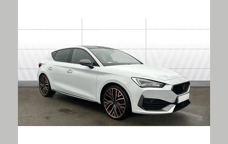 White Used 2024 Cupra Leon VZ2 Hatchback | £22,662 (Fair price) - Image 1/4